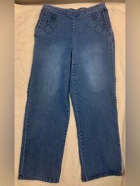 Alfred Dunner Pull-On Blue Stretch Jeans with Pockets,Cotton Blend,Size 6Petite